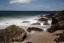 Pose longue sur la plage de Saint-Malo