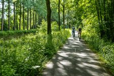 Une balade à vélo le long du canal de l’Ourcq