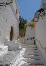 Les petites rues de Lindos pour grimper à l'Acropole 