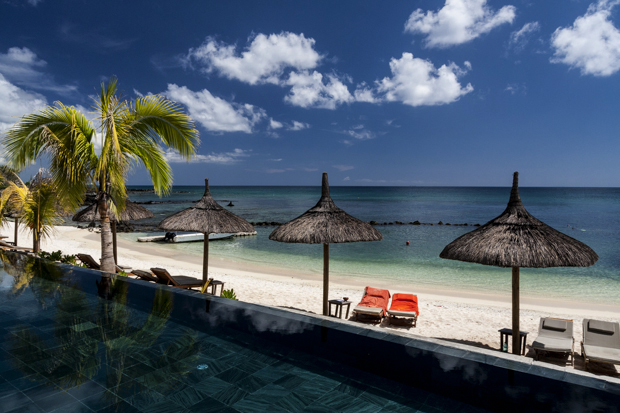 La plage de l'hôtel le Récif