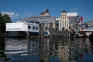 Lire la suite à propos de l’article Balade le long du canal Saint-Martin