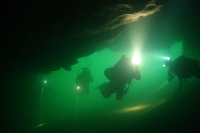 La plongée sous-marine dans les vasques du Quercy