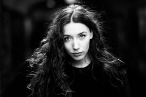 Lire la suite à propos de l’article Le Canon EF 85 mm f/1.8 l’objectif idéal pour le portrait