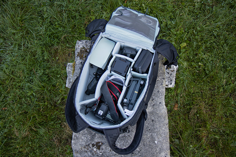 vue du sac Lowepro 450 AW