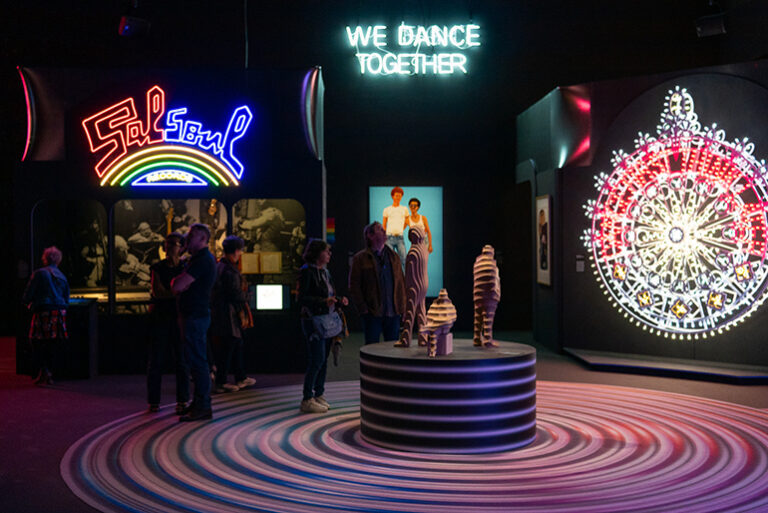 Exposition Disco, I’m Coming Out à la Philharmonie de Paris