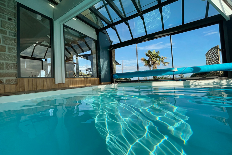 Maison avec piscine intérieure à Loctudy 